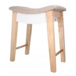 Табурет Chomik ROKA изогнутый в скандинавском стиле бежевый